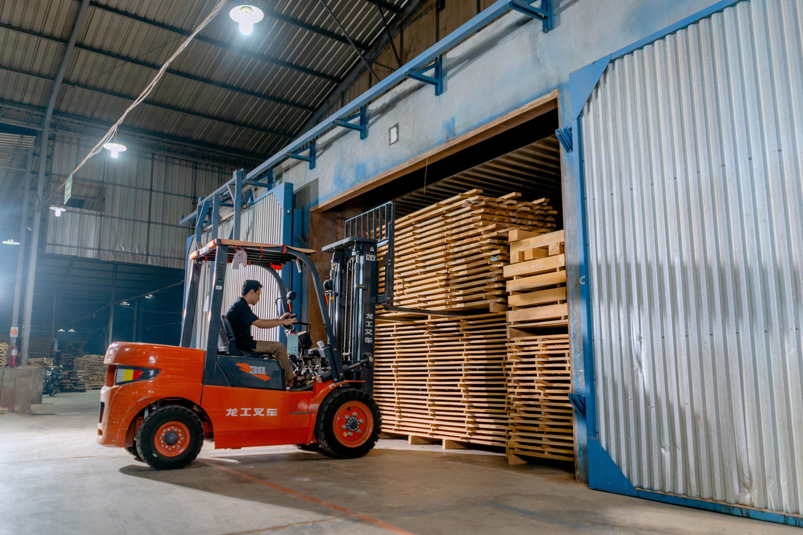 Perusahaan Sewa Forklift Electric Per Bulan Wilayah Cimekar