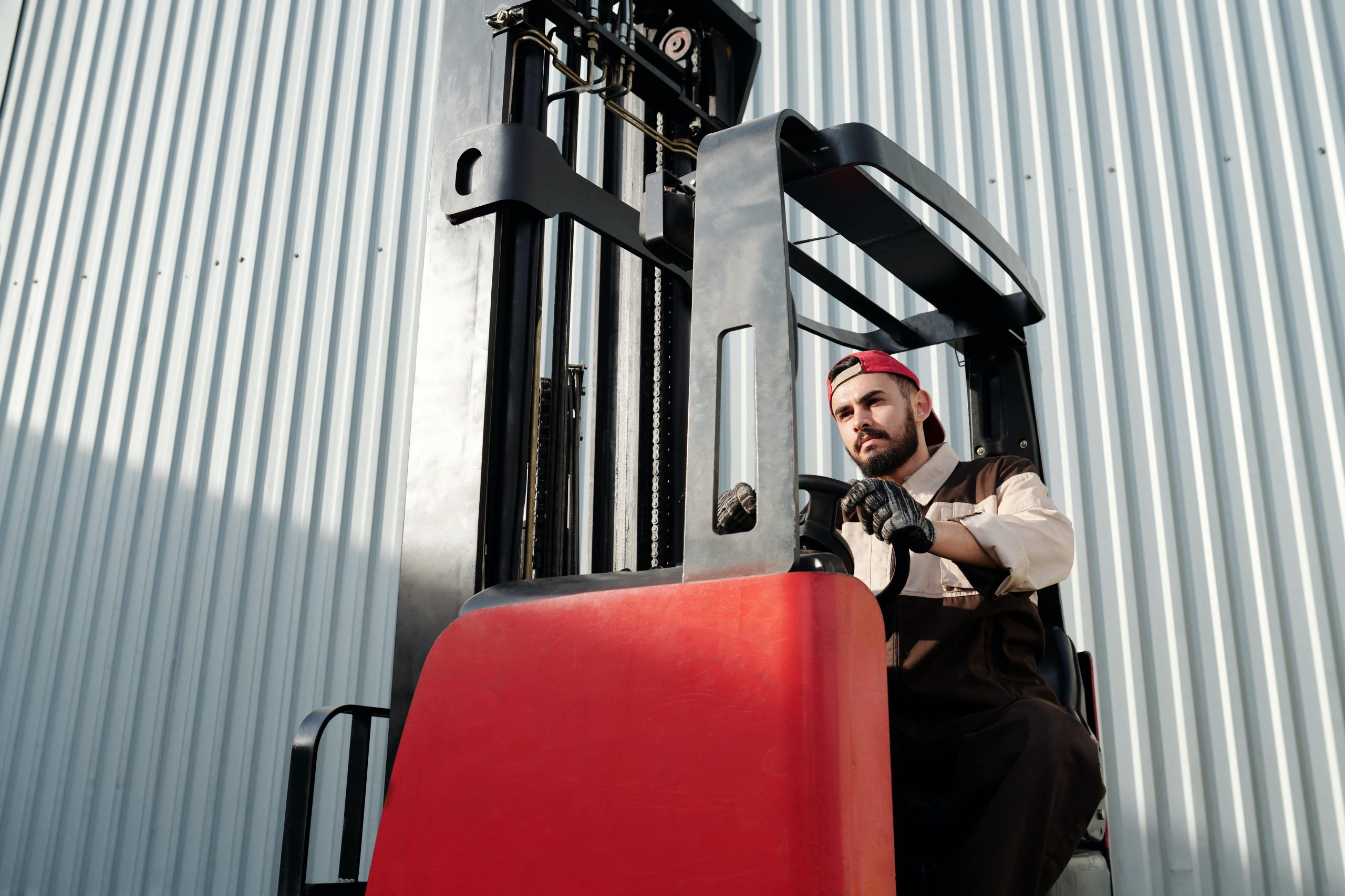 Tempat Penyewaan Forklift Elektrik Per Bulan  Di Wilayah Pajajaran